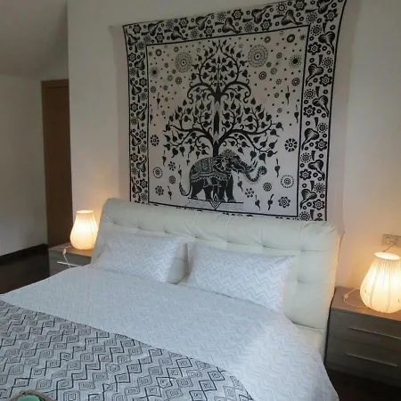 شقة Beautiful With 3 Double Bedrooms - Bergamo.